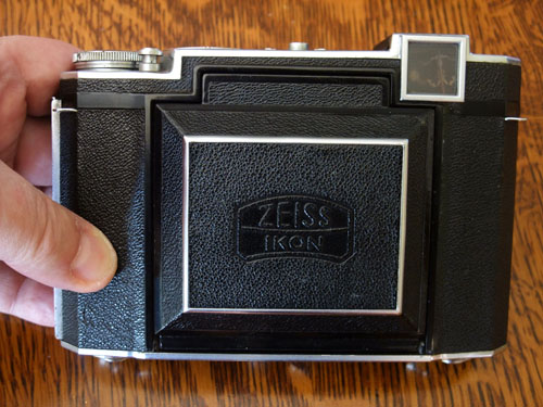 zeiss ikon super ikonta b folded